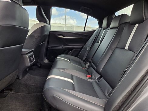 Used 2025 Toyota Camry SE FWD image 29