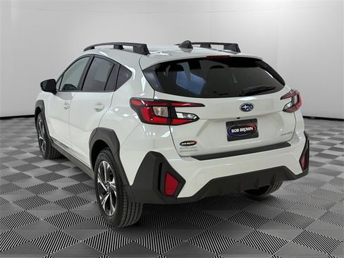 Used 2024 Subaru Crosstrek 2.0i Premium image 5