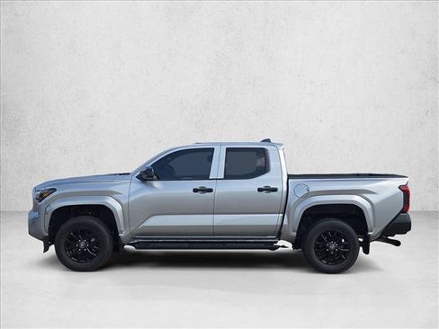 Used 2024 Toyota Tacoma SR RWD image 9