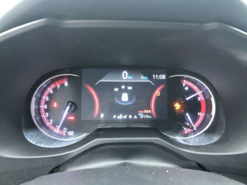 Used 2024 Toyota RAV4 LE FWD image 17
