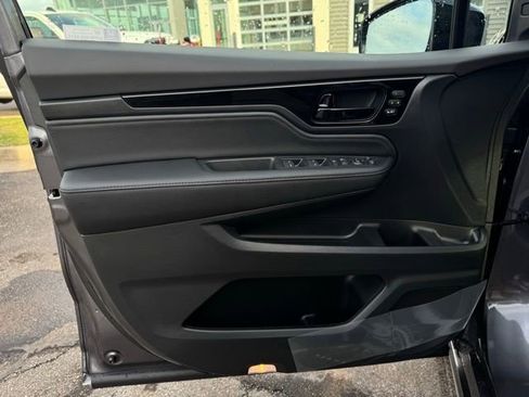 New 2026 Honda Odyssey Elite image 12