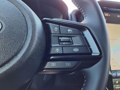 Used 2025 Subaru Forester Premium image 30