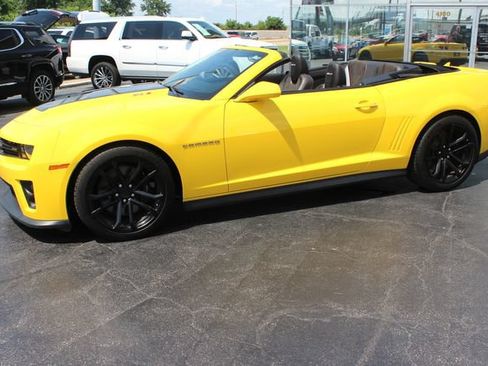 Used 2013 Chevrolet Camaro ZL1 RWD image 24