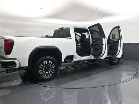 Used 2024 GMC Sierra 2500 Denali w/ Denali Reserve Package AWD/4WD image 58