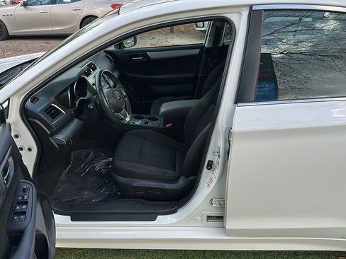 Used 2018 Subaru Legacy 2.5i Premium image 12