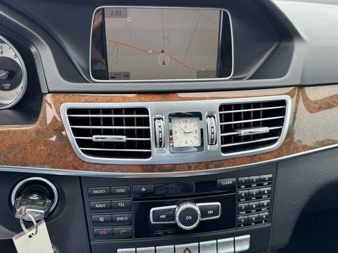 Used 2015 Mercedes-Benz E 350 4MATIC Sedan image 15