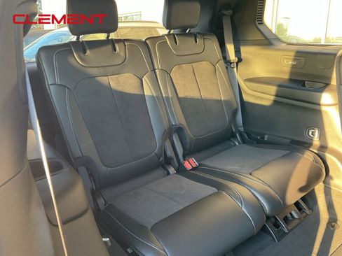 New 2025 Jeep Grand Cherokee L Altitude image 25