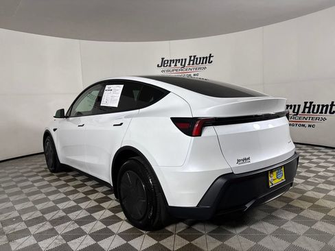 Used 2026 Tesla Model Y Long Range AWD/4WD image 6