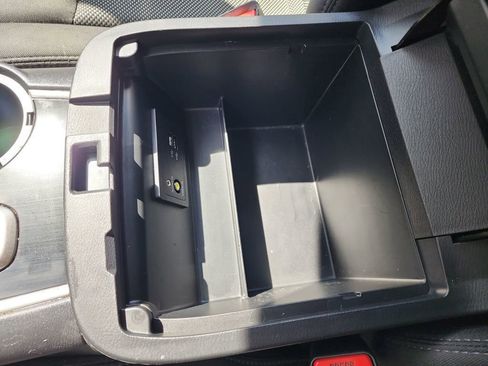 Used 2020 Nissan Pathfinder S image 33