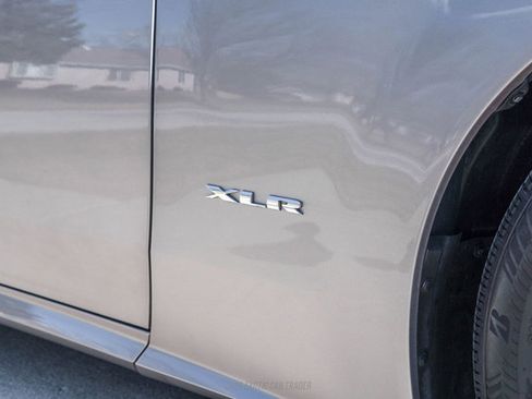 Used 2004 Cadillac XLR image 79