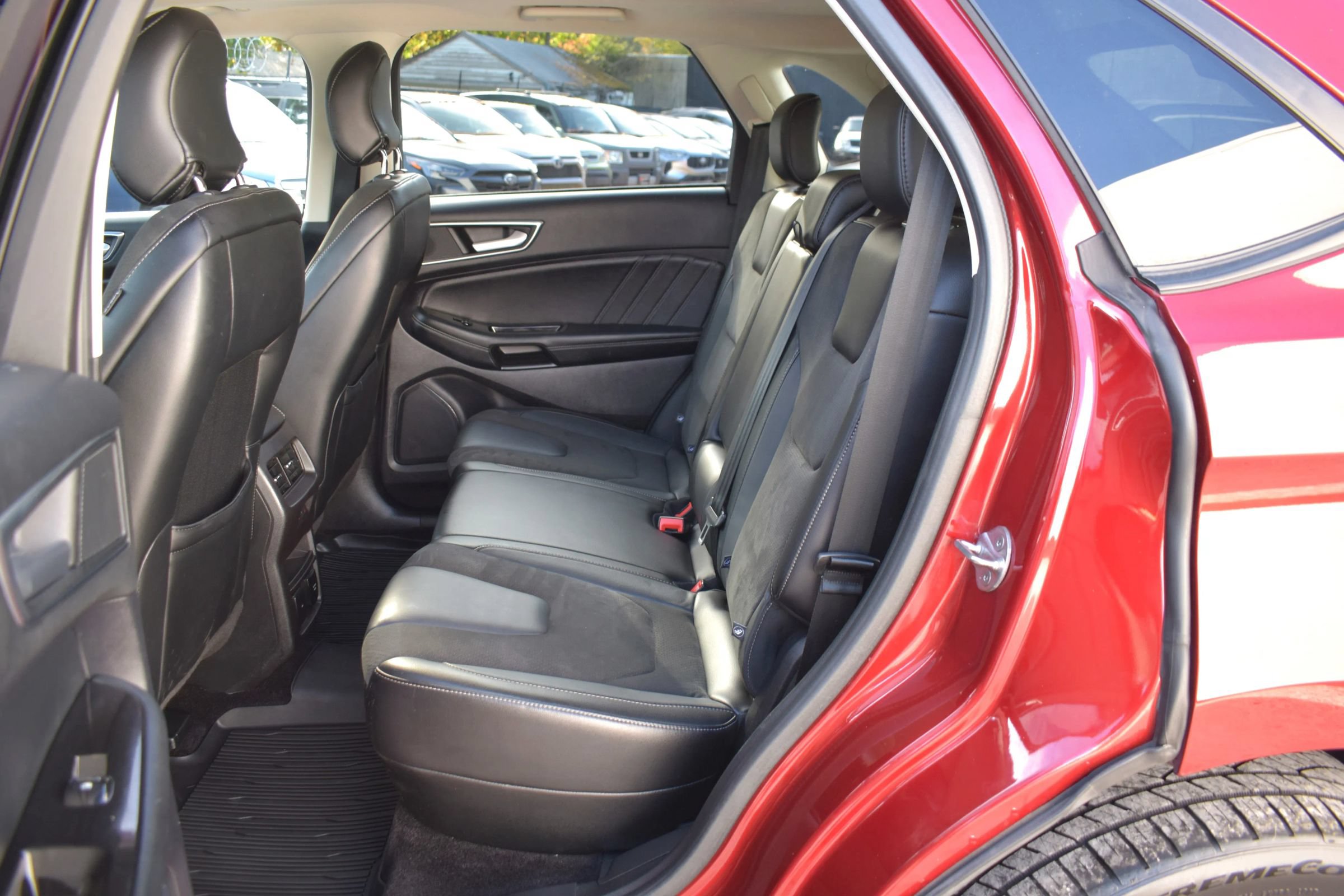 Used 2017 Ford Edge Sport w/ Equipment Group 401A AWD/4WD image 31
