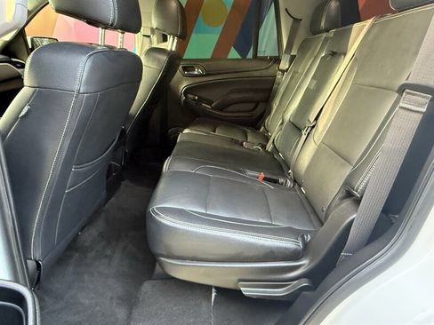 Used 2017 GMC Yukon SLE w/ Convenience Package image 19