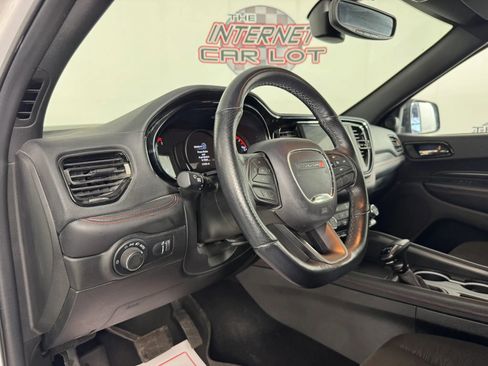 Used 2024 Dodge Durango R/T w/ Tow 'N Go Package AWD/4WD image 10