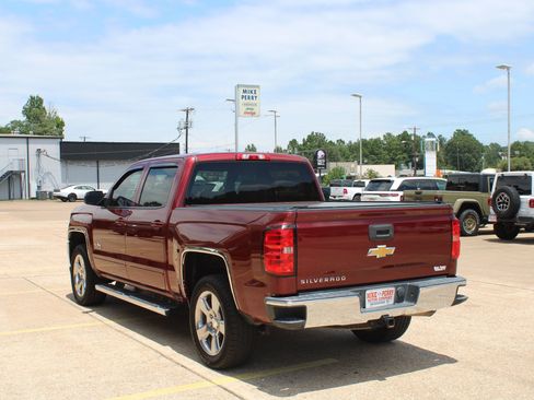 Used 2017 Chevrolet Silverado 1500 LT w/ Texas Edition RWD image 9