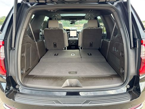 Used 2025 GMC Yukon Elevation w/ Technology Package AWD/4WD image 27