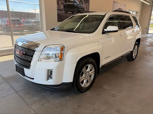 Used 2015 GMC Terrain SLE AWD/4WD image 1