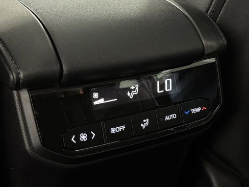 New 2026 Toyota Highlander XLE AWD/4WD image 14