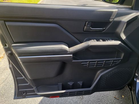 Certified 2024 Toyota Tacoma SR5 image 17