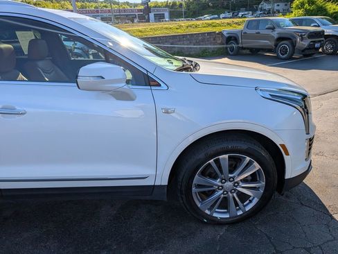 Used 2024 Cadillac XT5 Premium Luxury AWD/4WD image 10
