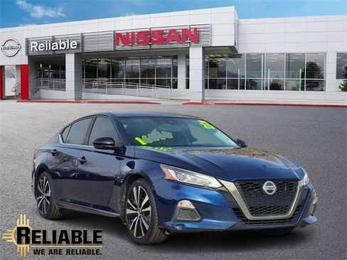 Used 2020 Nissan Altima 2.5 SR w/ Premium Package image 1
