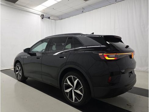 Used 2023 Volkswagen ID.4 Pro S AWD/4WD image 4