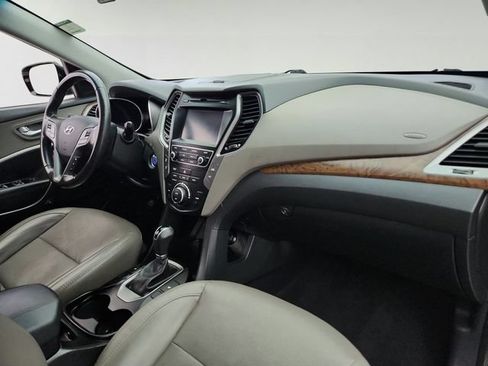 Used 2018 Hyundai Santa Fe Sport 2.0T AWD/4WD image 23