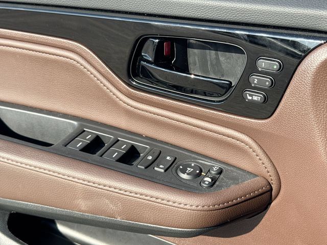 Used 2026 Honda Odyssey Elite image 13