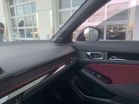 Used 2025 Honda Civic Si image 16