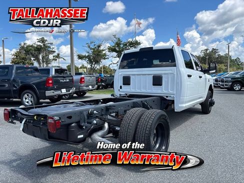 New 2026 RAM 3500 Tradesman AWD/4WD image 3