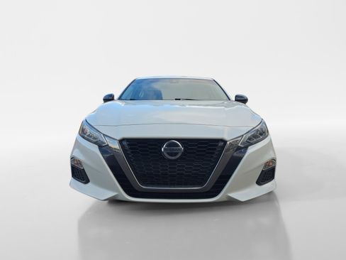 Used 2022 Nissan Altima 2.0 SR image 8