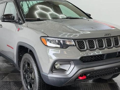 Certified 2023 Jeep Compass Trailhawk w/ Trailhawk Convenience Group AWD/4WD image 2