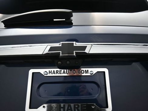 Used 2023 Chevrolet Traverse LT w/ LT Premium Package image 27