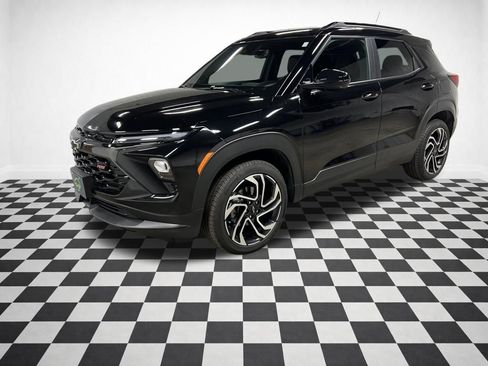 Certified 2025 Chevrolet TrailBlazer RS w/ Convenience Package image 4