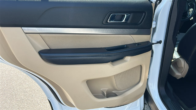 Certified 2017 Ford Explorer FWD image 15