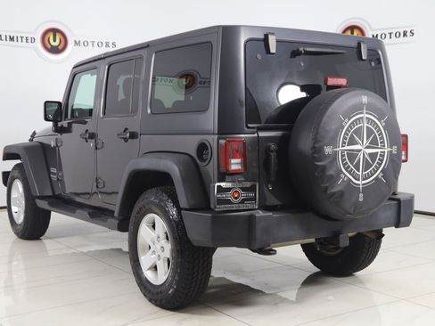 Used 2017 Jeep Wrangler Unlimited Sport w/ Quick Order Package 24S AWD/4WD image 4