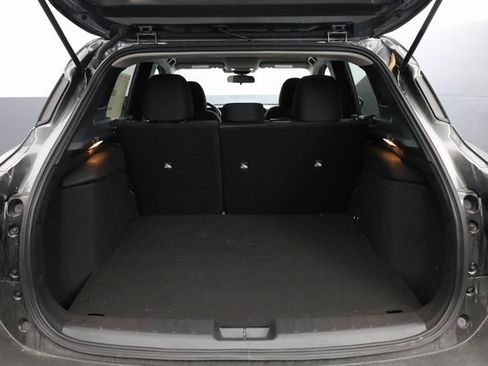 Certified 2025 Nissan Kicks SV image 24