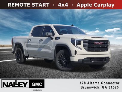 New 2026 GMC Sierra 1500 Pro w/ Graphite Edition
