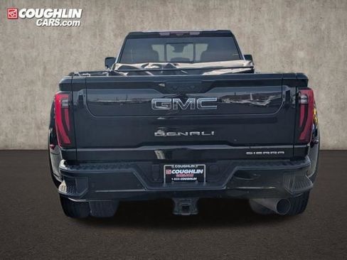 Certified 2024 GMC Sierra 3500 Denali Ultimate image 8