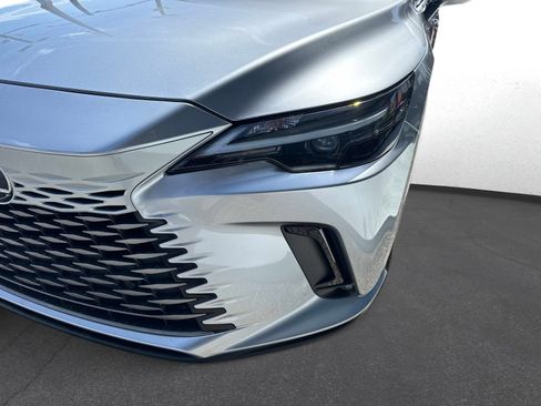 Certified 2025 Lexus RX 350 Premium w/ Accessory Package (Z1) FWD image 9