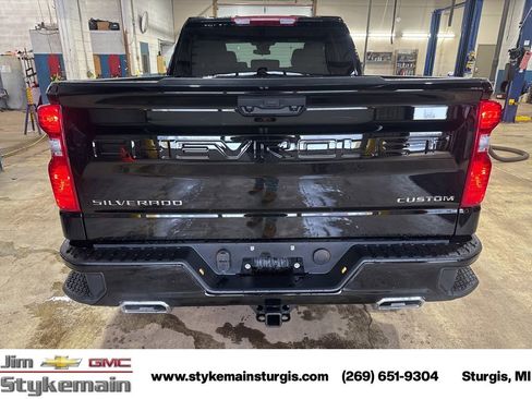 New 2026 Chevrolet Silverado 1500 Custom Trail Boss AWD/4WD image 6