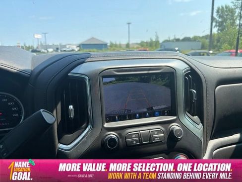 Used 2022 Chevrolet Silverado 2500 LTZ w/ LTZ Convenience Package AWD/4WD image 15