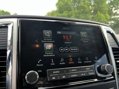 Used 2021 Nissan Titan SV w/ SV Convenience Package AWD/4WD image 36