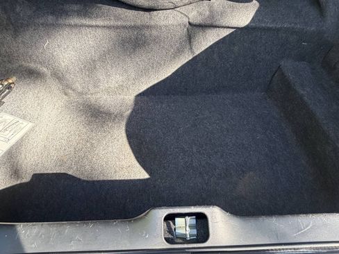 Used 2005 Mercury Grand Marquis LS RWD image 13