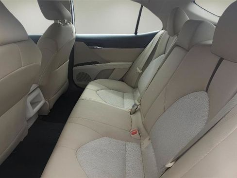 Used 2019 Toyota Camry LE w/ Carpet Mat Package FWD image 20