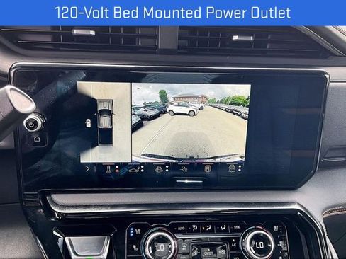 Certified 2024 GMC Sierra 2500 AT4 AWD/4WD image 18