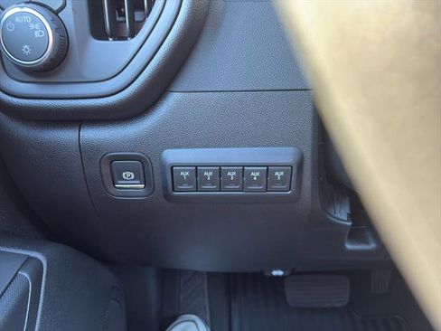 New 2026 Chevrolet Silverado 2500 Custom w/ Custom Value Package AWD/4WD image 17