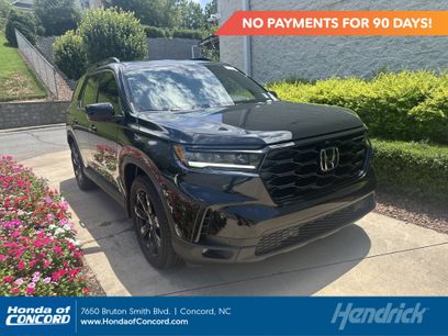 Certified 2025 Honda Pilot Black Edition
