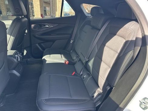 Used 2024 Chevrolet Blazer EV LT image 20