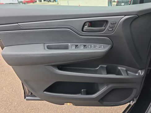 New 2026 Honda Odyssey EX-L image 9
