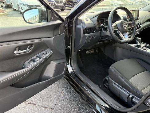 Certified 2025 Nissan Sentra SV w/ Trunk Package image 16